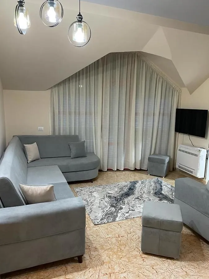 Maison Centre Shkoder Albania